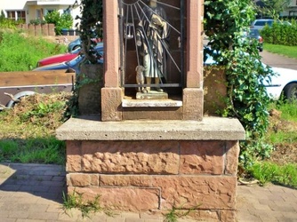 Gedenkstätten um St. Karl Borromäus