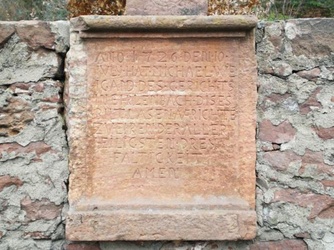 Dreifaltigkeitsbildstock Weinberg Klingenberger Str Dreifaltigkeitsbildstock Weinberg Klingenberger Str